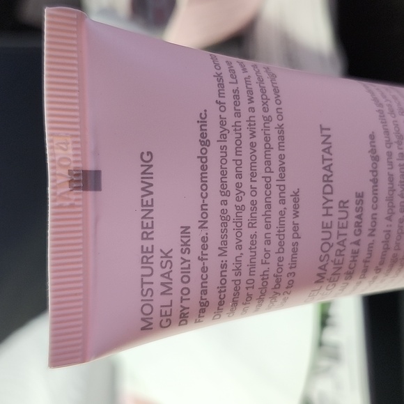 Mary Kay moisturizer renewing gel mask dry to oily skin - Picture 3 of 3